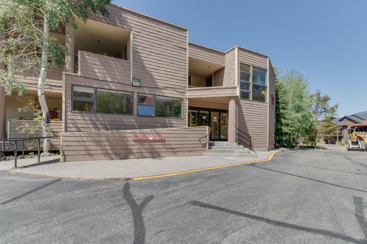 River Bank Lodge Keystone Exterior photo